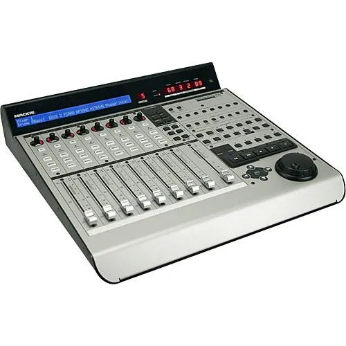 Mackie MC UNIVERSAL PRO Control Surface