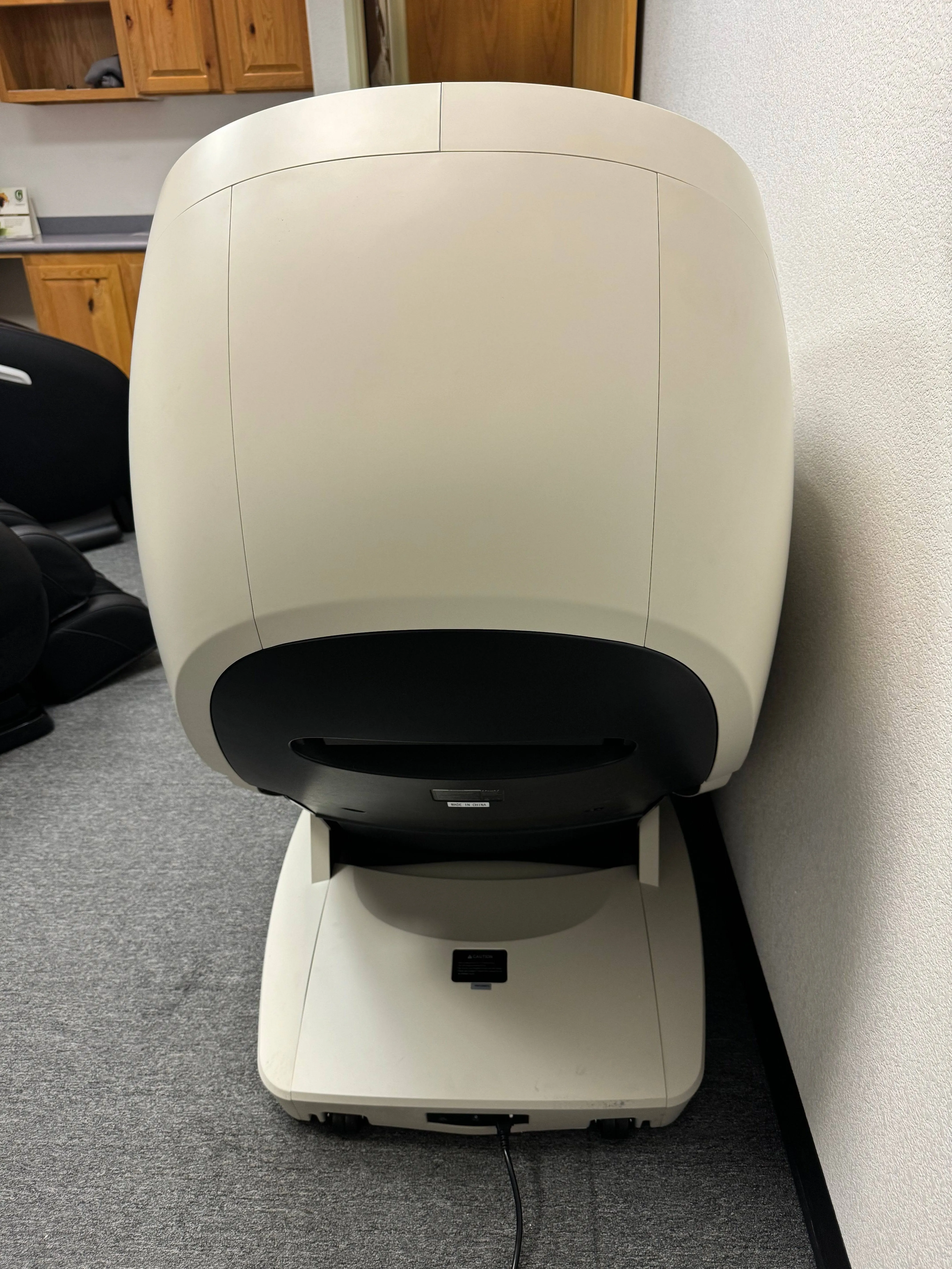 Osaki OS-Pro 4D DuoMax Floor Model Massage Chair